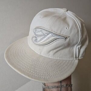Toronto Blue Jays New Era 59FIFTY Fitted‎ Hat 7 1/4 Whiteout All White Cap MLB